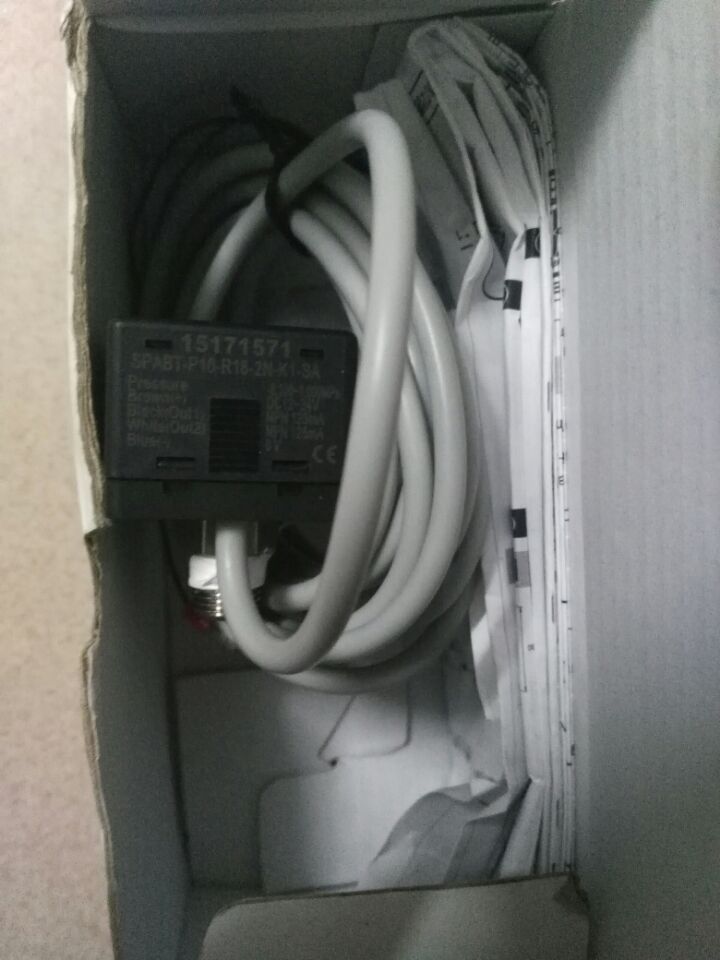 FESTO 压力开关SPABT-P10-R18-2N-K1-SA 订单号15171571现货