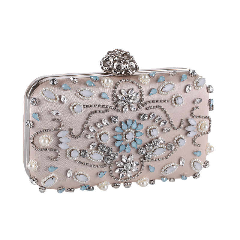 Nouveau Dîner Sac Perle Diamant D'embrayage Européen Et Américain Banquet Robe Vêtement Sac 7417-18 Petit Sac Carré display picture 4