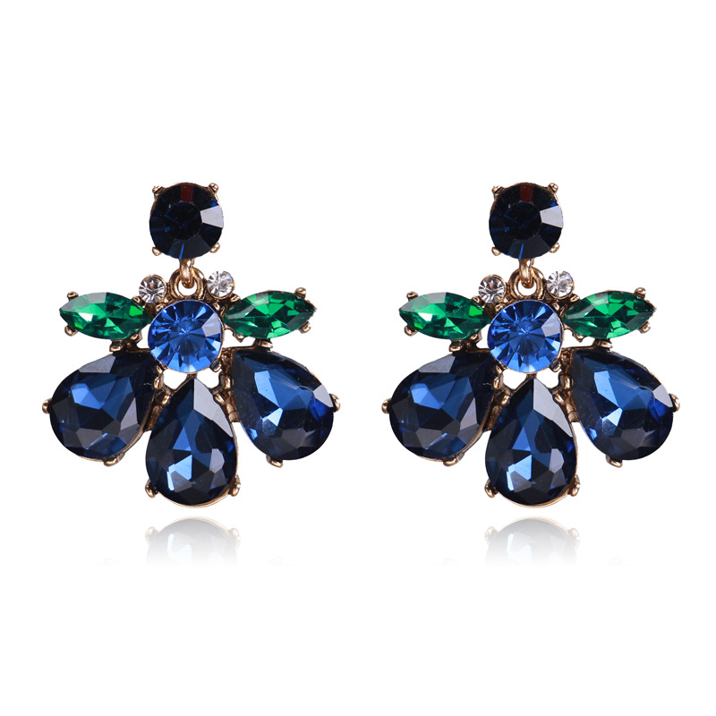 16g Weight Drop Earrings Classification 1 Pair Quantity Daily Occasion Plastic Material Flower Pattern Women'S Gender Rhinestone Design Simple Style Style 1 Pair Simple Style Flower Plastic Rhinestone Women's Drop Earrings 3