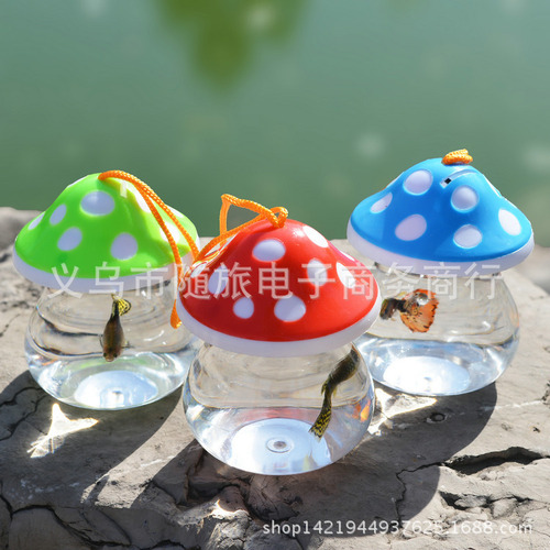 Street stall wholesale QQ fish bottle stall toys parent-child game props plastic small fish tank turtle bottle QQ bottle jellyfish bottle