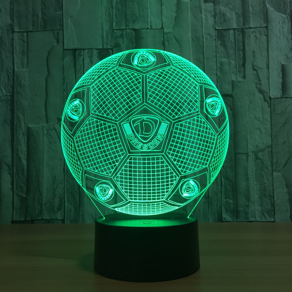 遥控触摸七彩 3D灯 创意礼品台灯 led灯小夜灯