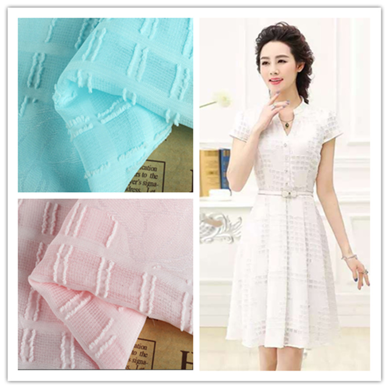 厂家现货供应 多颜色新款涤纶连衣裙雪纺剪花布料 女装及配饰面料