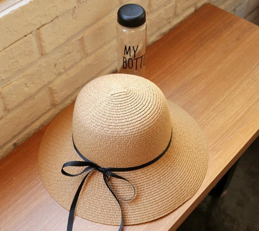 Women's Straw Hat With Black Ribbon Bow Sunshade Beach Hat_voghion.com