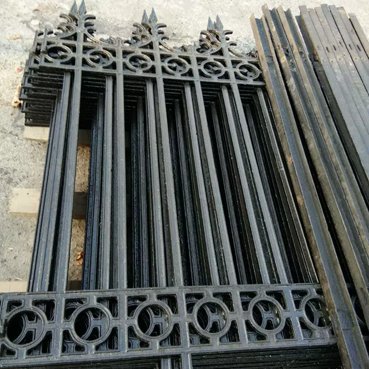 福建现货加厚帝王式铁艺围栏别墅庭院双面花铸铁护栏坚固栏杆钢制