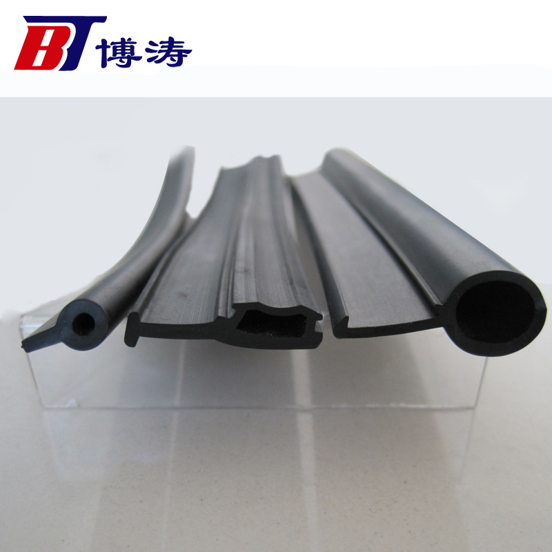 供应直供PVC橡塑密封条  木门 防撞门缝包边胶条