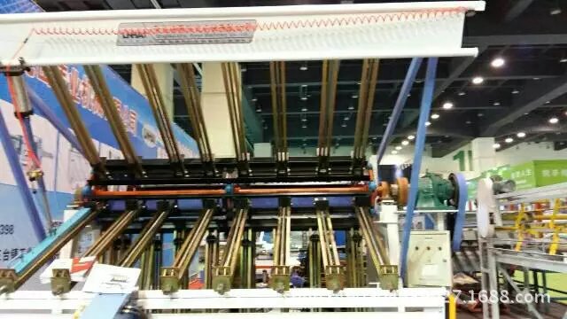 翻转式拼板机14排实木拼板机现货气动液压指接板拼板机