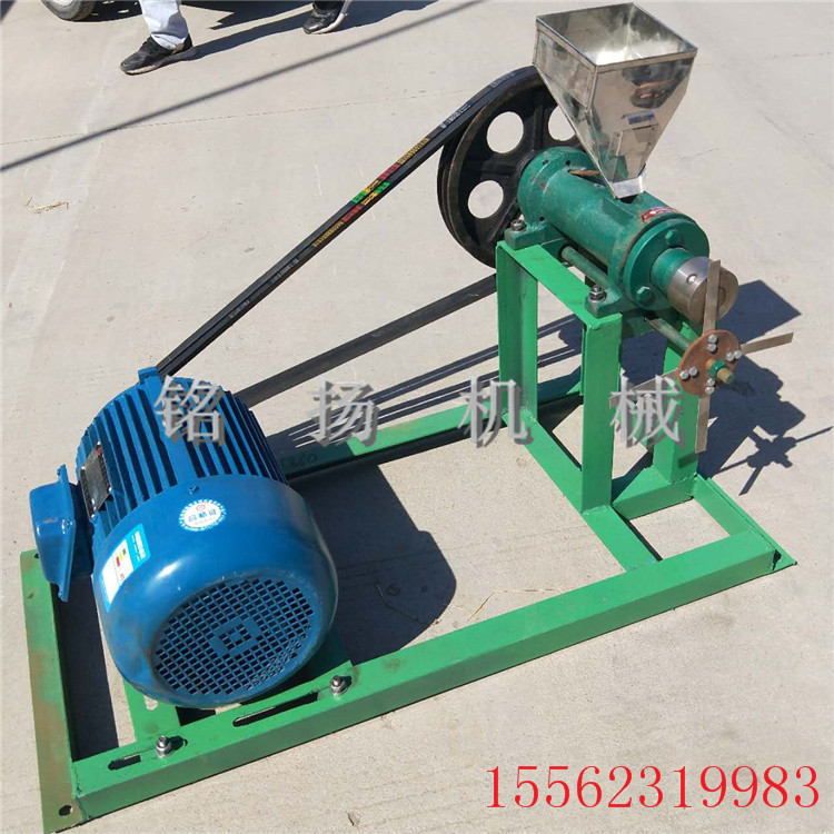 多功能玉米膨化机 商用膨化机 双螺杆膨化机图片