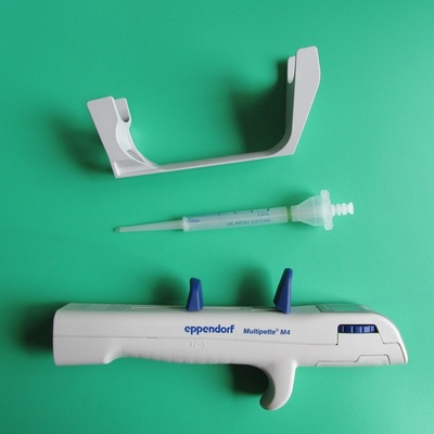 艾本德Multipette M4 连续手动分液器 eppendorf 4982000012