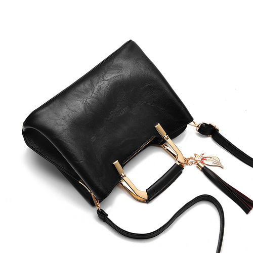 Women's handbag  new European and American fashion women's bag retro shoulder crossbody bag middle-aged mother bag dropshipping