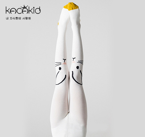 Venta al por mayor kacakid primavera y otoño calcetines para niños dulces niñas amor ojos grandes pantimedias calcetines de princesa coreana calcetines de baile