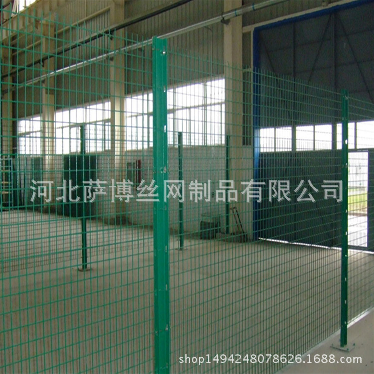 b3edf355bf3d11d78d543033