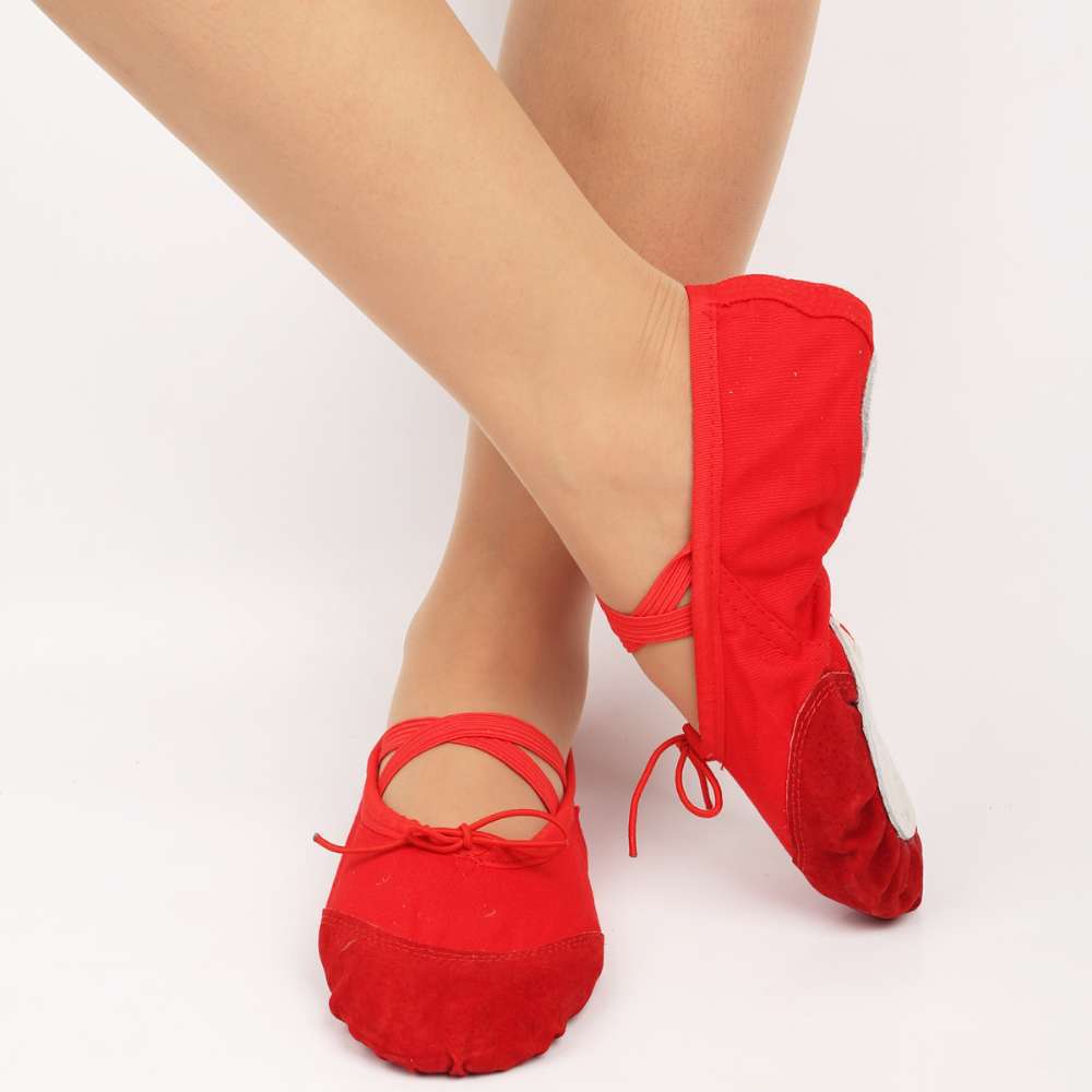 goods in stock wholesale children Dancing shoes canvas soft sole adult Yoga shoes Practice shoes girl Dancing shoes Ballet shoes