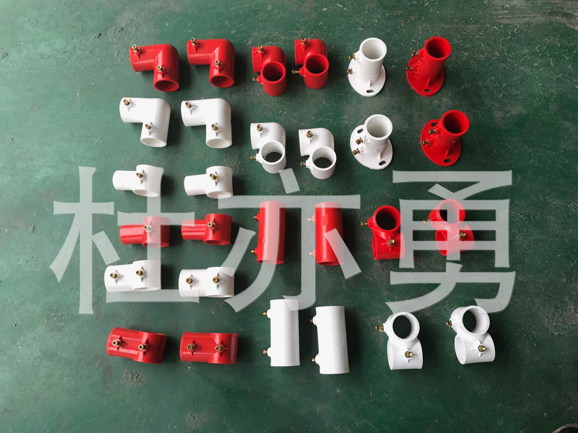 大量供应全新楼梯临时安全防护栏连接件钢管塑料扣件接头临边防护