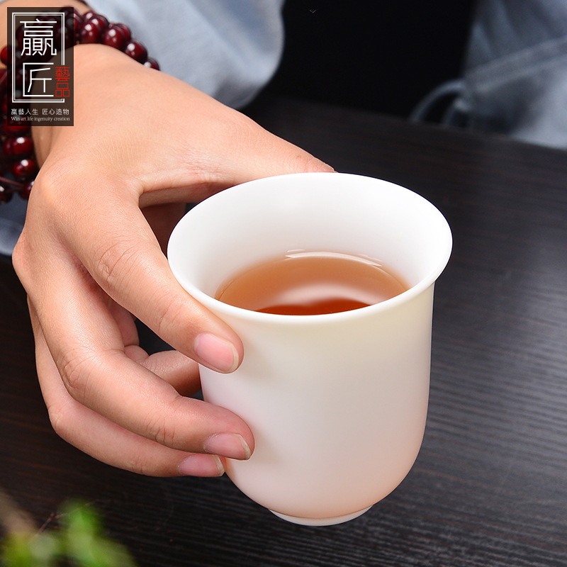 Winning craftsmanship Dehua Porcelain Kung Fu Cup Teacher manual Jade porcelain Tea cup Single cup carving logo customized