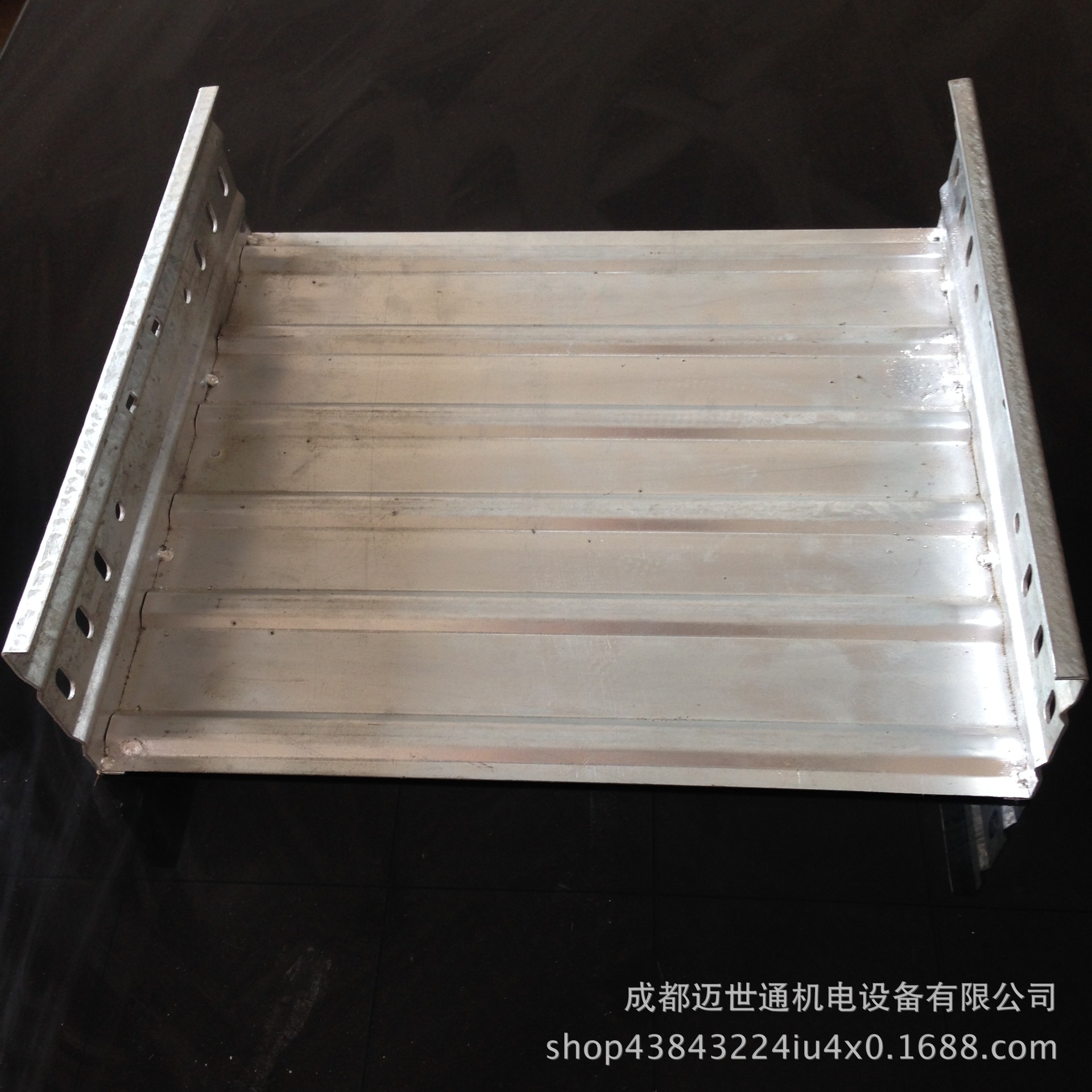 桥架厂家直销加强型镀锌桥架300*100槽式桥架配件盖板安装支架|ru