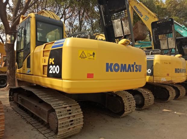 供应原装进口小松200挖掘机