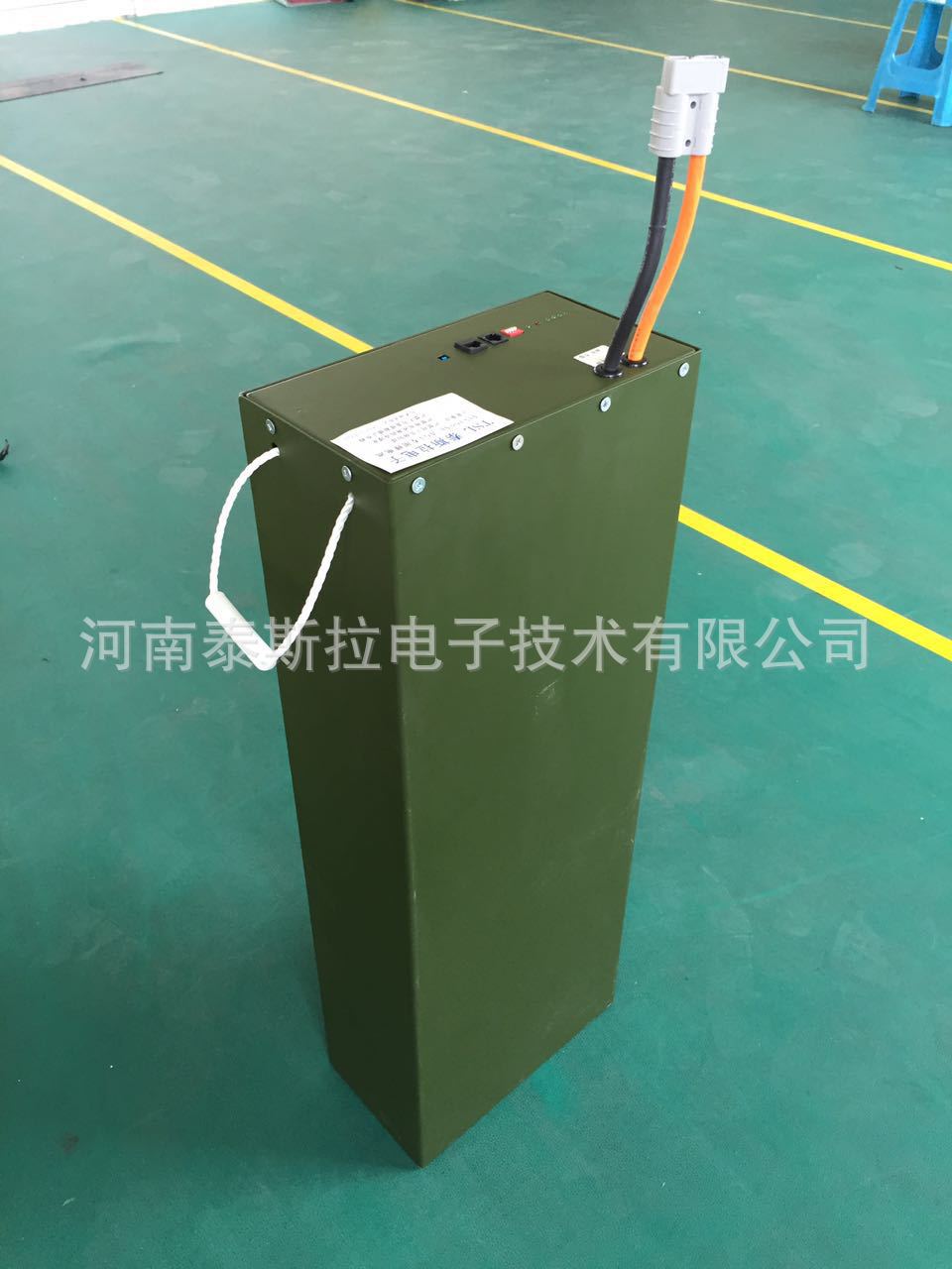 厂家供应电子显示屏/太阳能路灯/叉车AGV 24V100Ah磷酸铁锂电池