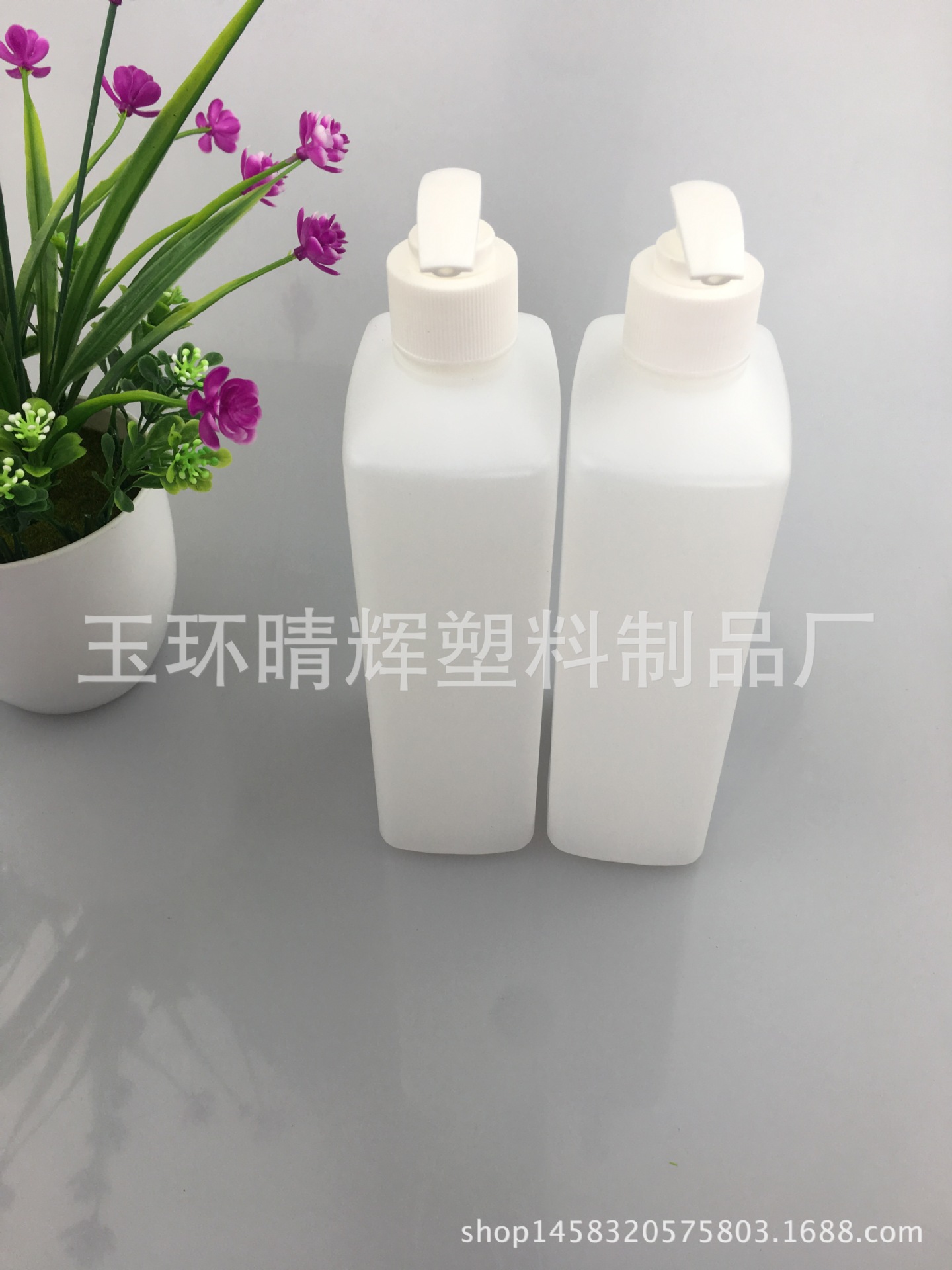 厂家供应 pe500ml洗发水瓶 沐浴露瓶 护发素瓶 塑料瓶 颜色定制