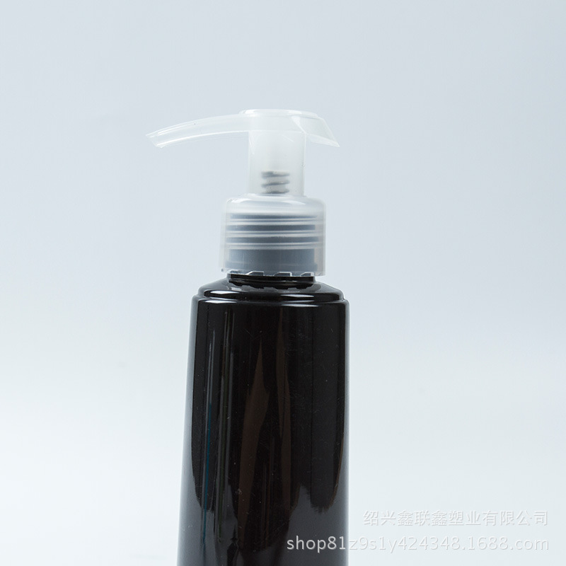 厂家供应300ML圆锥乳液瓶按压瓶塑料瓶洗发水沐浴露护发素瓶