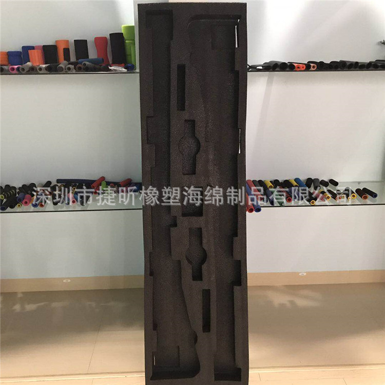 厂家供应 狙击步枪泡棉包装内托防摔黑色珍珠棉泡沫包装 可定
