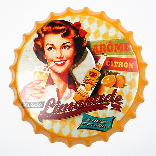 American retro creative beer bottle cap wrought iron wall hanging home bar shop wall soft decoration pendant