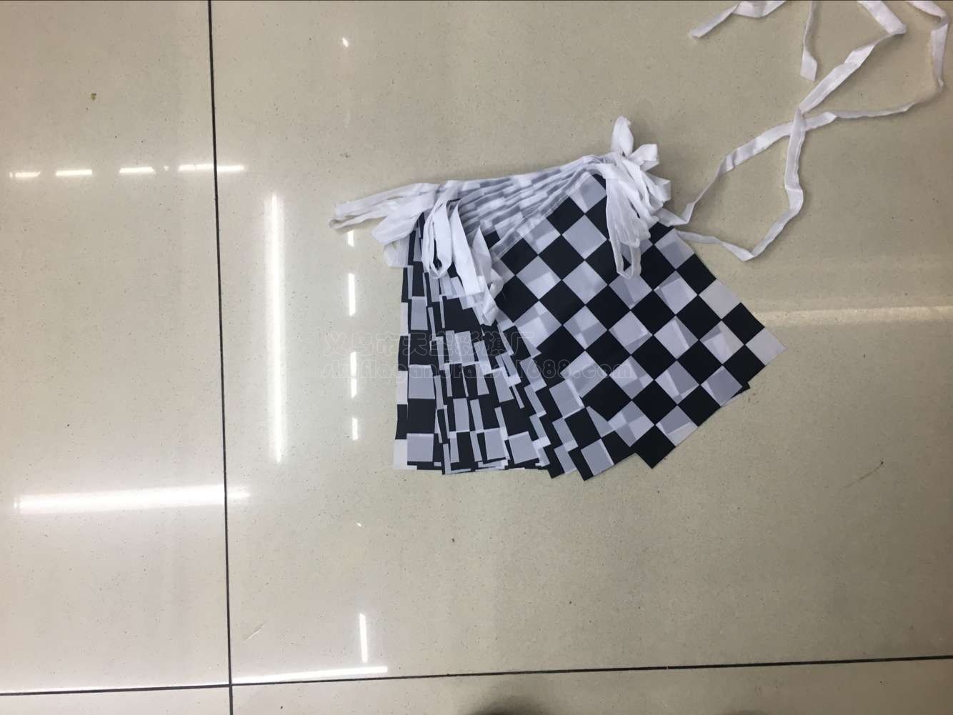 黑白格子终点旗 F1赛车串旗吊旗 比赛装饰格子旗 赛车串旗现货-阿里巴巴