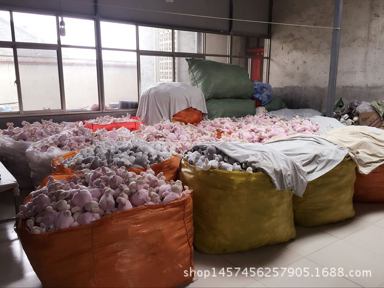 2814932763_634754971