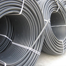 pe�P�� �ԁ�ˮ�ܴ򾮳�ˮ�r�I����ýoˮ�ܺ�ɫֱ���늾�������