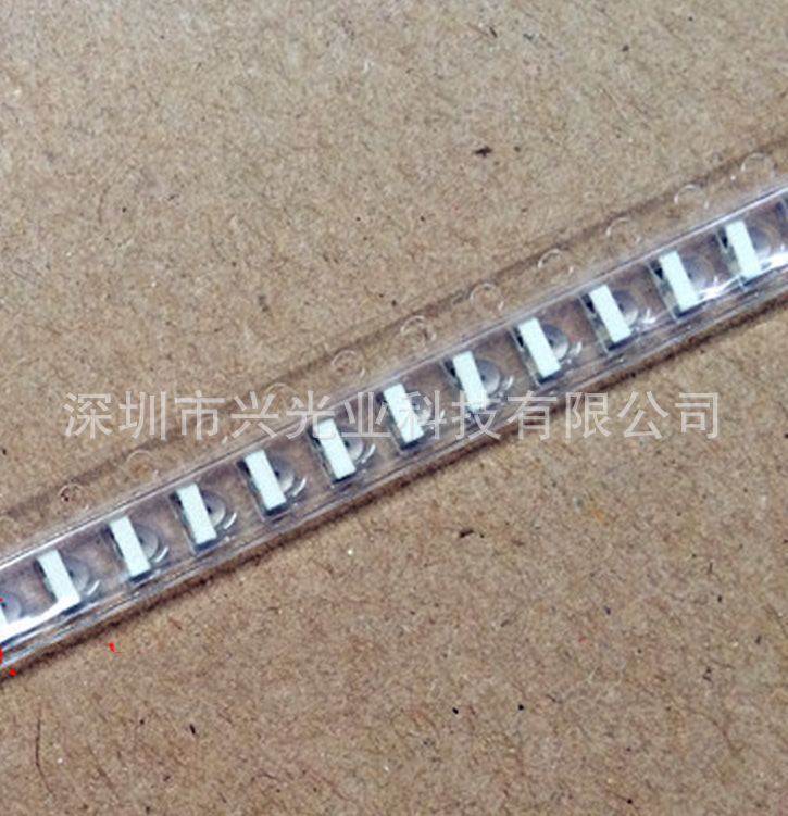 台湾亿光 IR12-21C/TR8 贴片红外发射管 1206侧发 940nm 150度