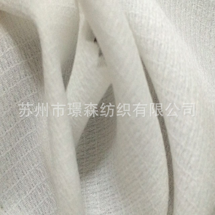 厂家直销 假捻方块面料 时尚女装上衣裙子格子雪纺布料 外单品质