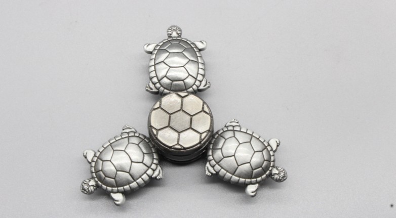 新款三頭烏龜指尖陀螺龍龜聖母鋅合金三葉減壓玩具1014 | 露天市