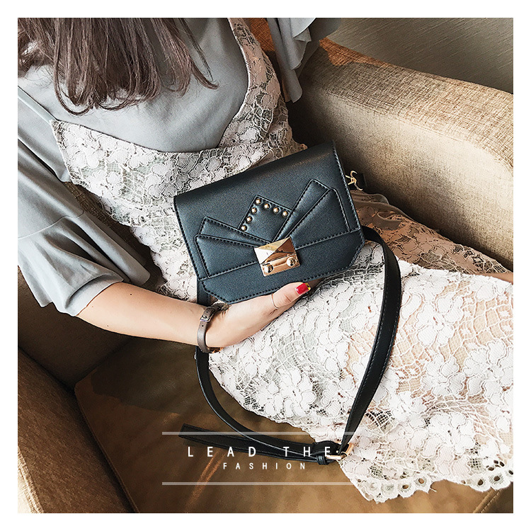 Korean version PUfashion bag (brown)NHPB0256-brown