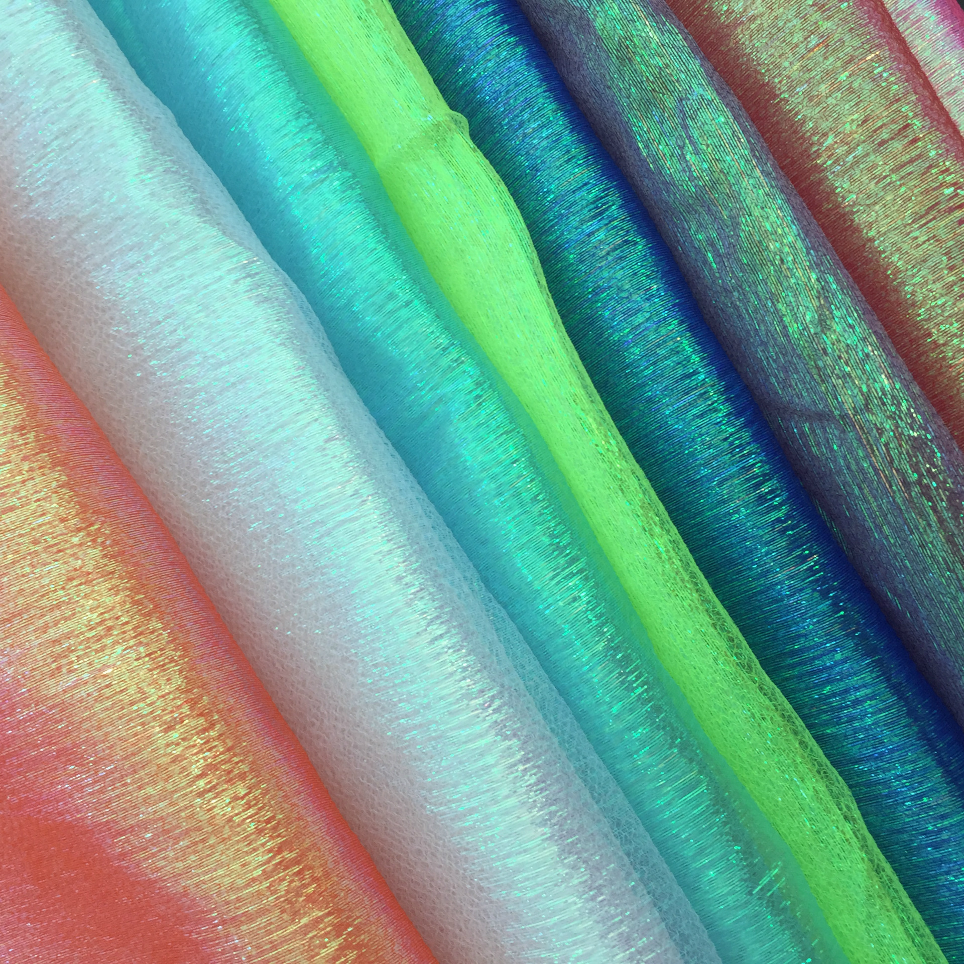 新款七彩纱家纺装饰布 涤纶皱七彩面料    厂家直销