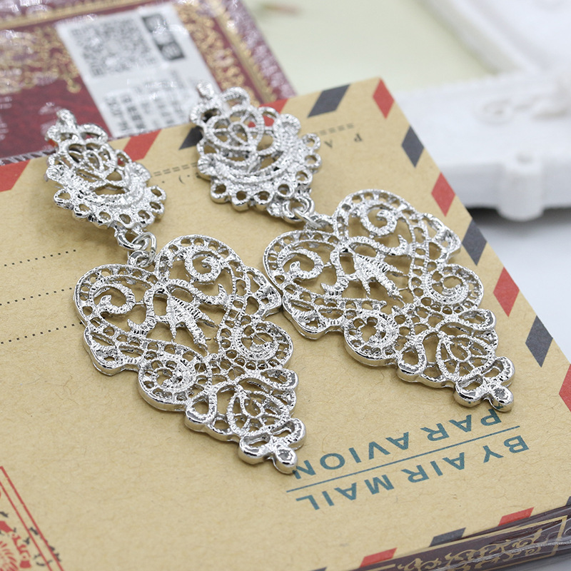 Hot Sale Bohemian Hollow Leaf Earrings Gold Plated Silver Black Leaf Earrings Wholesale display picture 9