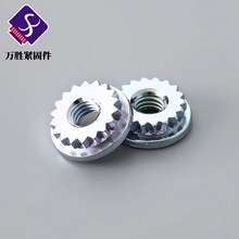 ܇�����A���X��ĸ �м���ĸ ���zǶ�� ��܇����܇���м���ĸ