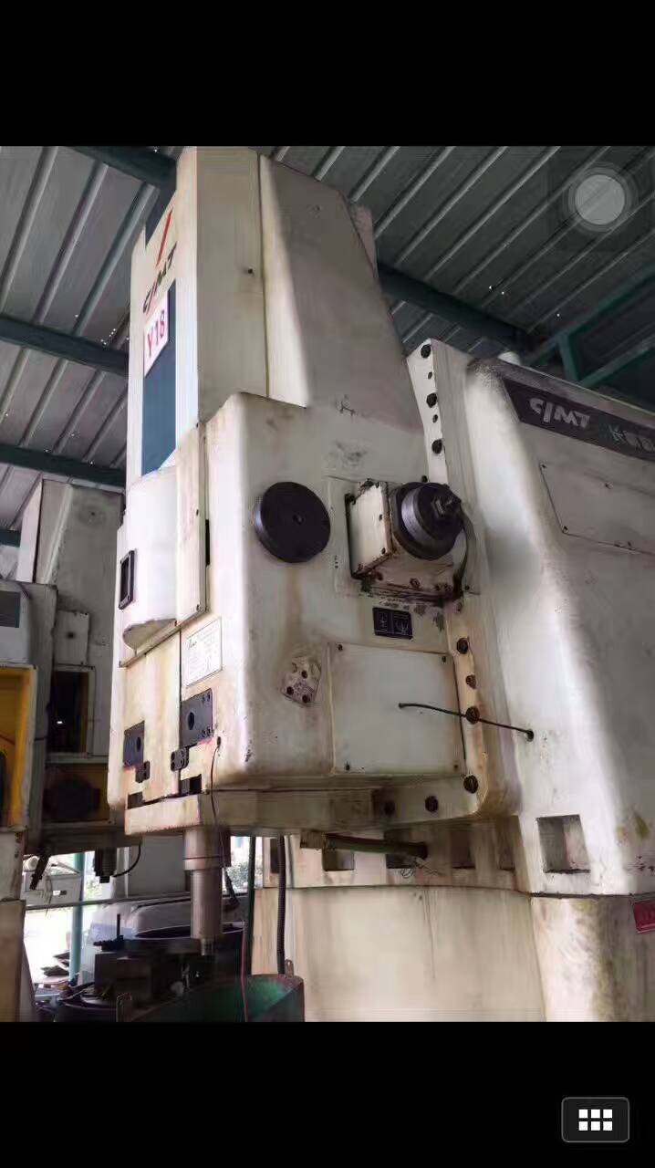 二手数控插齿机   湖北宜昌YK51160x3数控插齿机