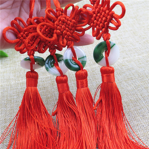 Factory direct sales No. 5, six-plate Chinese knot, automobile winery gift flute, jade piece, tassel Chinese knot wholesale