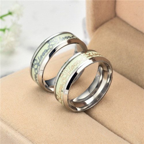 New European and American style luminous LOVE eternal love titanium steel ring personalized fluorescent hand decoration source factory 