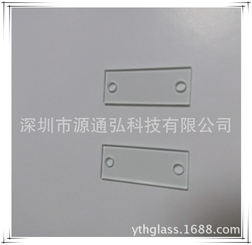 厂家加工超白圆形镜片玻璃 钢化打孔丝印玻璃钢化玻璃开孔定制