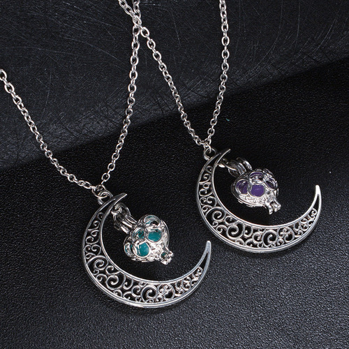 4-color glow-in-the-dark starry moon pendant, luminous stone glow-in-the-dark necklace, Christmas Halloween gift for men and women