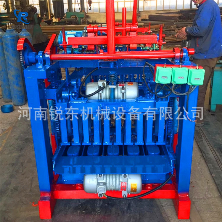 QT3-15液压马路花砖机 全自动液压免烧砖机 水泥砖机全套设备