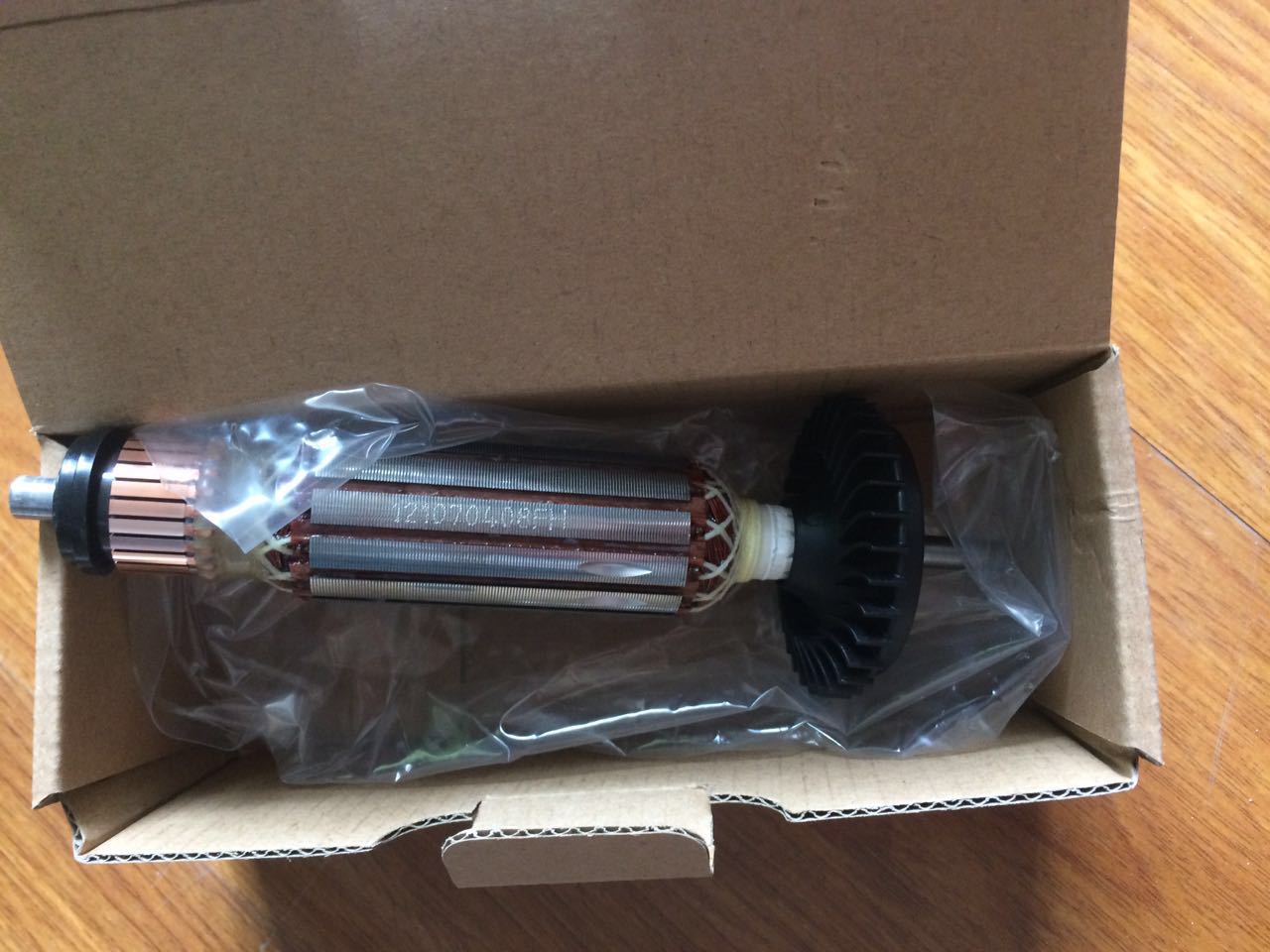 博世BOSCH原厂角磨机GWS7-100/125/100E/125ET转子定子碳刷配件