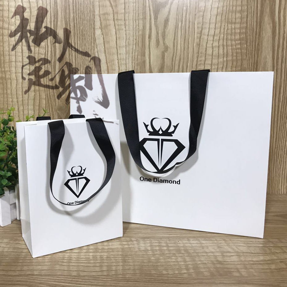 厂家定制高档简约礼品袋宽丝带手提袋服装购物手提纸袋定做