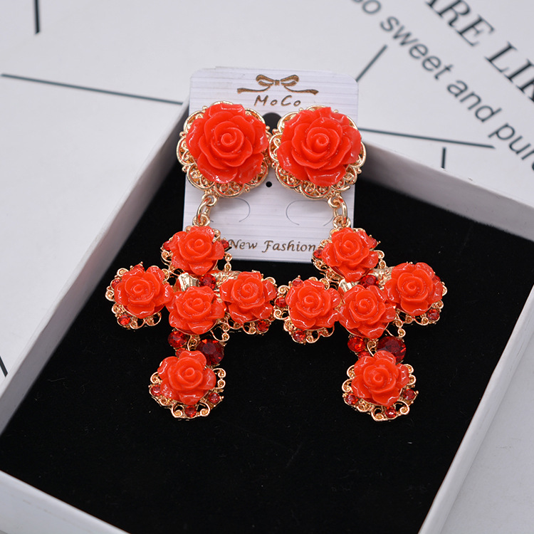 European And American Exaggerated Baroque Rose Flower Cross Big Flower Earrings display picture 3