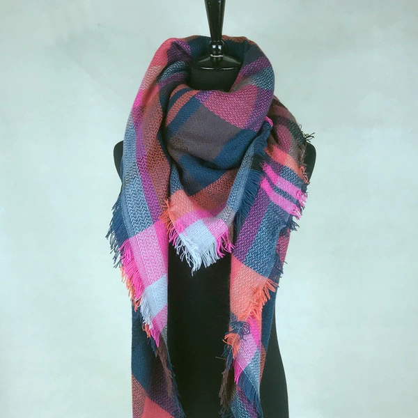 Scarf, 23 cells