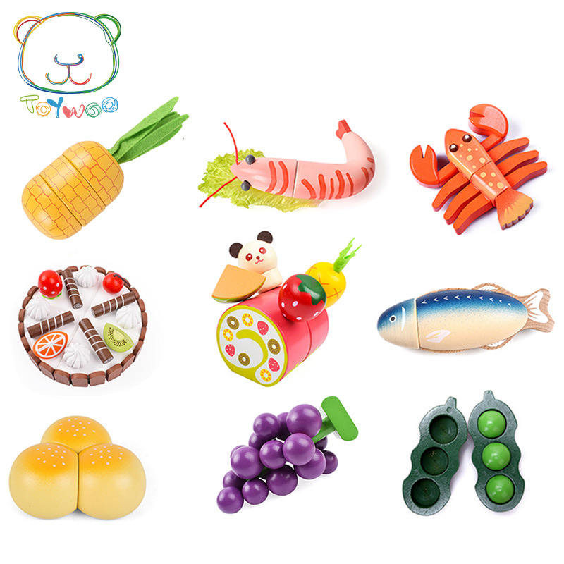 Wooden family magnetic toy for cutting