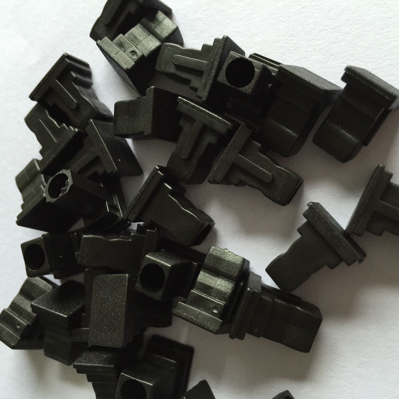 DA682E63D47FE9FED36CA51E10104F