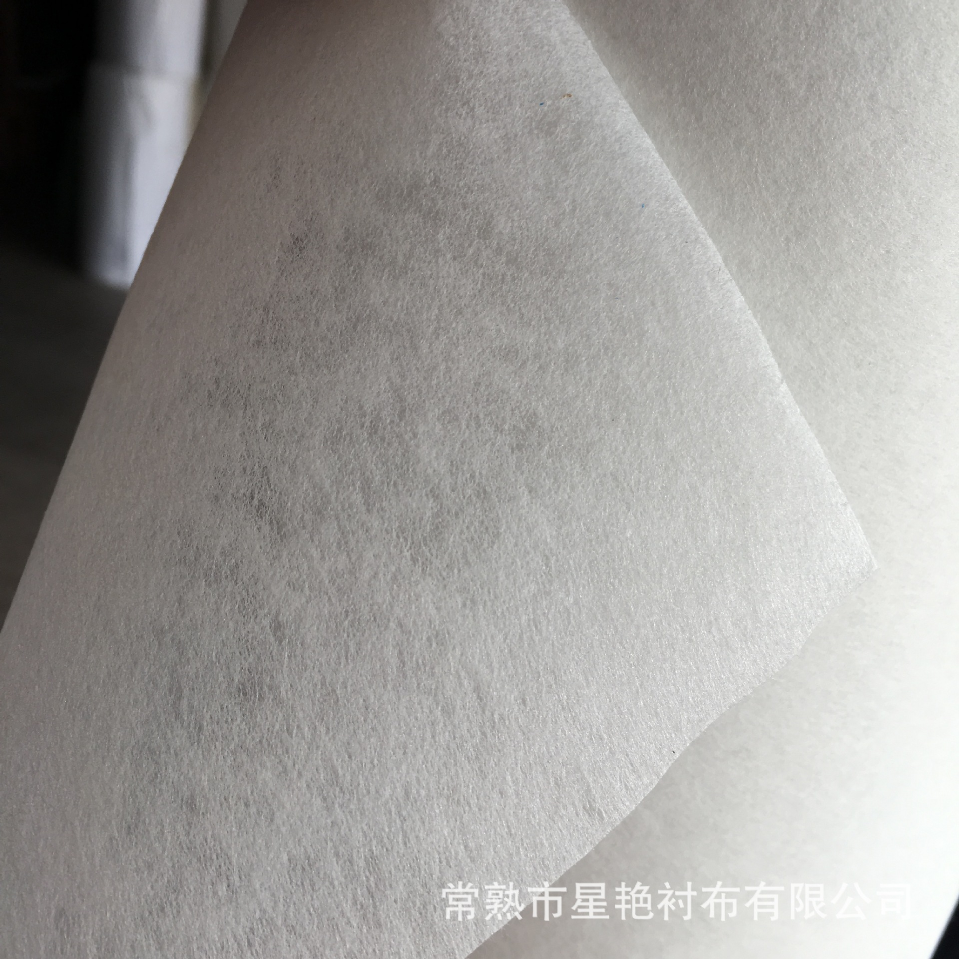 厂家直销 手撕绣花衬纸 刺绣 涤纶绣花衬 刺绣稳定器 要预定-阿里巴巴