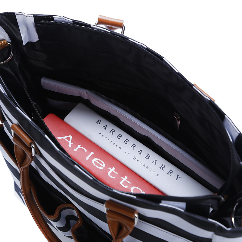 3359926102_1373993465