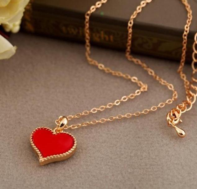 Fashion Heart Shape Alloy Enamel Women's Pendant Necklace 1 Piece display picture 1